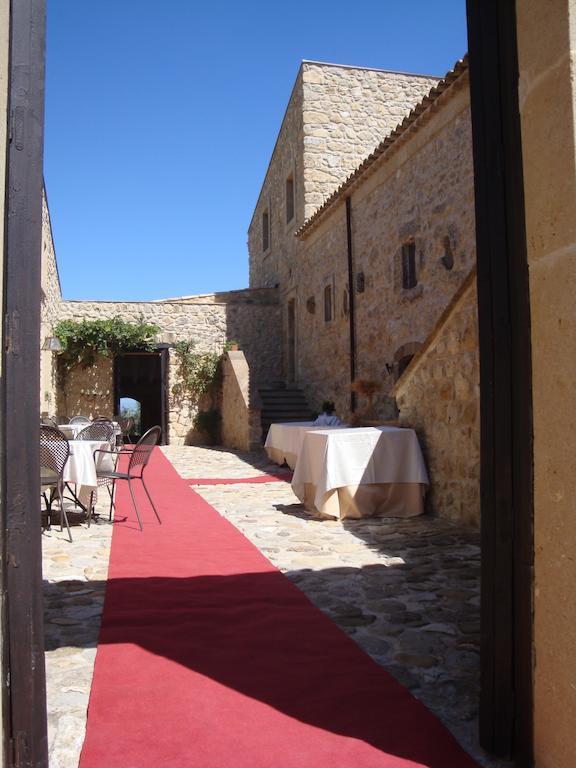 Agriturismo Baglio Pollicarini Pergusa Exterior photo